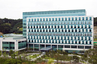 �޵��彺 ����ȣ ��ǥ ���ӿ��� �Ⱒ���������θ� ���� �������