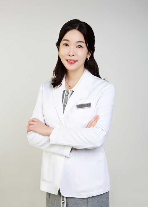 일본인들은 왜 라식보다 렌즈삽입술을 선호할까?