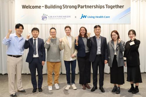 :JWȰǰ, ｺӡ Ʈʽ ȭ 