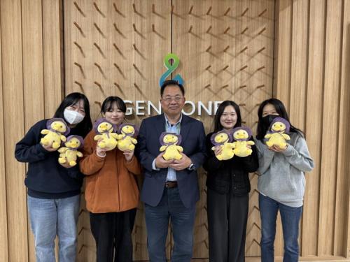 ̾ ߾ӿ Ⱥ δǥ ߴߴ ȣȸ ռ  Ϲ   ִ