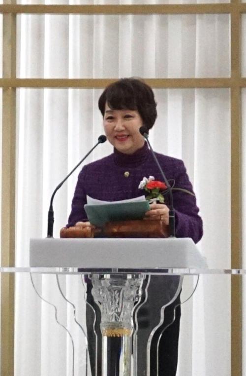 ������ �޼������ȸ���� �λ縻�� �ϰ� �ִ�.