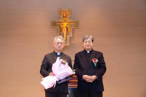 �뱸���縯���б��Ƿ���� 20�� ���� �簡�� �밭�翡�� ��11�� �Ƿ���� ��ȫ�� �ź�(����)�� ���ӽ��� �����ߴ�. ��������=�뱸���縯���б��Ƿ��)