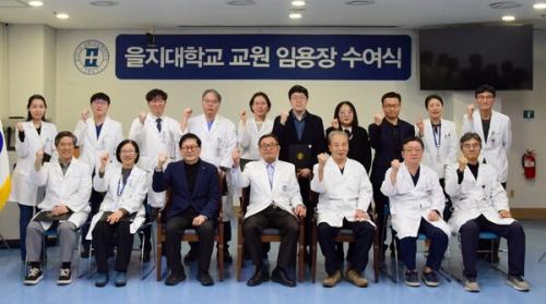 ��������=������