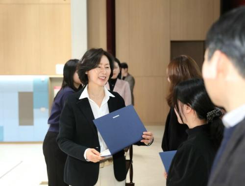 �Ｚ���̿����ǽ� â�� ������.(��������=�Ｚ���̿����ǽ�)