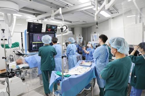 ������ ������ �Ƿ��� ������� ��缱 ���� �޽��� �������� �ÿ��ϴ� ���(��������=����� ���꺴��)