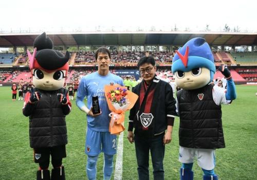 �������׺����� 3�� '�̴��� ����'�� �û��ϴ� ���(��������=�������׺���)