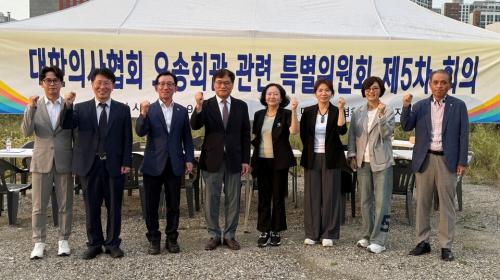 ������ ������ 9�� 30�� '����ȸ�� Ȱ���� ���� �⺻��ȹ ����' �����뿪�� ���� '����ȸ�� ���� Ư������ȸ(����Ư��)' ��5�� ȸ�Ǹ� ���ۺ��� ���忡�� ������ �� �ִ�(�������� ����).