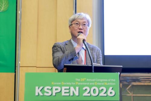 �뱸��Ƽ������ ������ ������ �ѱ����ư��念����ȸ�� ���� �λ縻�� �ϰ� �ִ�.