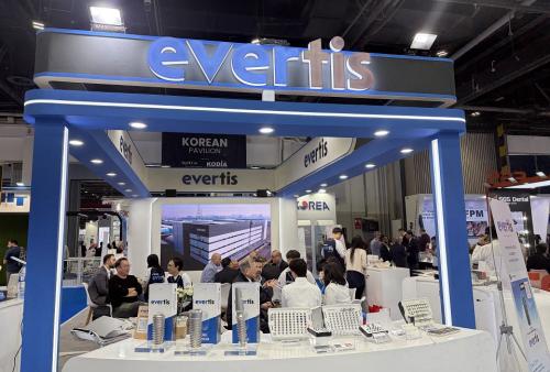 �߽����� ���� 2�� �ƶ����̸�Ʈ �ι��̿��� ���ֵ� AEEDC Dubai 2026�� ������ 'evertis' ���ö�Ʈ�� ������ Ȯ���ߴ�.