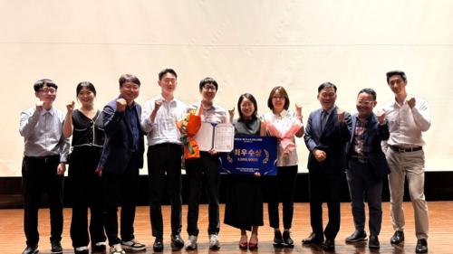 �Ǳ��뺴�� �������� ��� ������ ��� �ִ�.