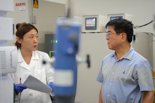 �����̸����� �ְ��� ��ǥ(����)�� ���������κ��� ������ ��� �ִ�. [����=�ｺ�ڸ��ƴ��� D/B]