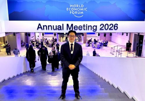 ������ ��� ��ǥ�� 1�� 19�Ϻ��� 23�ϱ��� ������ �ٺ������� ������ '�����������(World Economic Forum)'�� �۷ι� �Ƿ�AI ��� ���ʷ� 4�� ���� �����ߴ�. ������ ��ǥ�� �̹� �������� ���� ���� ���Ǻо� �����ڡ��۷ι� �Ƿ� �� ������� ������� AI ���� �� Ȱ�� ���, �ｺ�ɾ� ���� �ذῡ���� AI�� ���� ���� ������ �����̴�. [����=���]