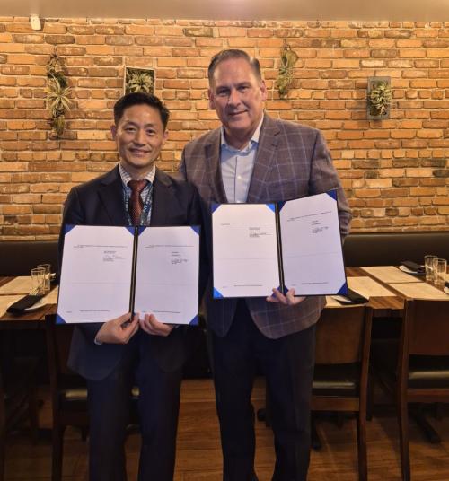 �ѱ��񿣾� ����� ����(����)�� �ֱ� ����&nbsp;��JP���&nbsp;�ｺ�ɾ�&nbsp;���۷���&nbsp;2026(JP&nbsp;Morgan Healthcare Conference&nbsp;2026)���� ����, ���̿����� Ted&nbsp;White CEO�� ���� ���ڰ���� ü���ϰ� ��� ������ ��� �ִ�.&nbsp;&nbsp;