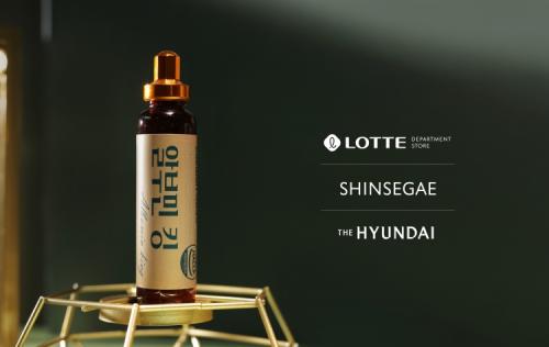 ��������� ���˺ι� ŷ���� ���� �ֿ� ��ȭ���� �����Ѵ�. [����=�������]<br>