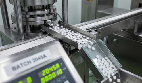 ���� �ڵ����� �̾� ���̿� ������� �۷ι� ������� ��������� �̱� �������ַ� �����ϰ� �ִ�. (������ ����� ���ظ� ���� ���� AI ���̳��̷� ������ �̹���)