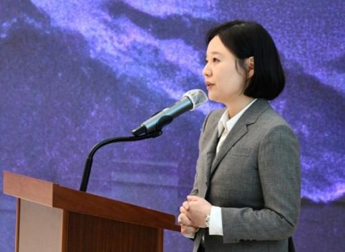 �ѹ̱׷� ������ ��ȸ���� ���� 13�� ���� ���� ���ȭ ����ü �����Ŀ��� ������ �ܻ� �ö� ������Ʈ�� ������ �����ϰ� �ִ�.