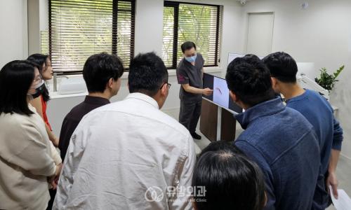 �ڼ��� ������ ä��� ���� ���� �������� ����ͷ� �����ϸ� �ؿ� �Ƿ����鿡�� ������ Ư¡�� �ü� ��Ȯ���� ���� �����ϰ� �ִ�. (����=����ܰ� ����)