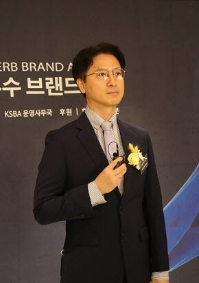 �赿�� ���� (����=�˼����ܰ� ����)