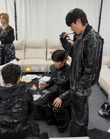 BTS �ܼ�Ʈ �յΰ� ���̰͡� �Դ����� ��Ȱ�� ���� ����.. ���� �����