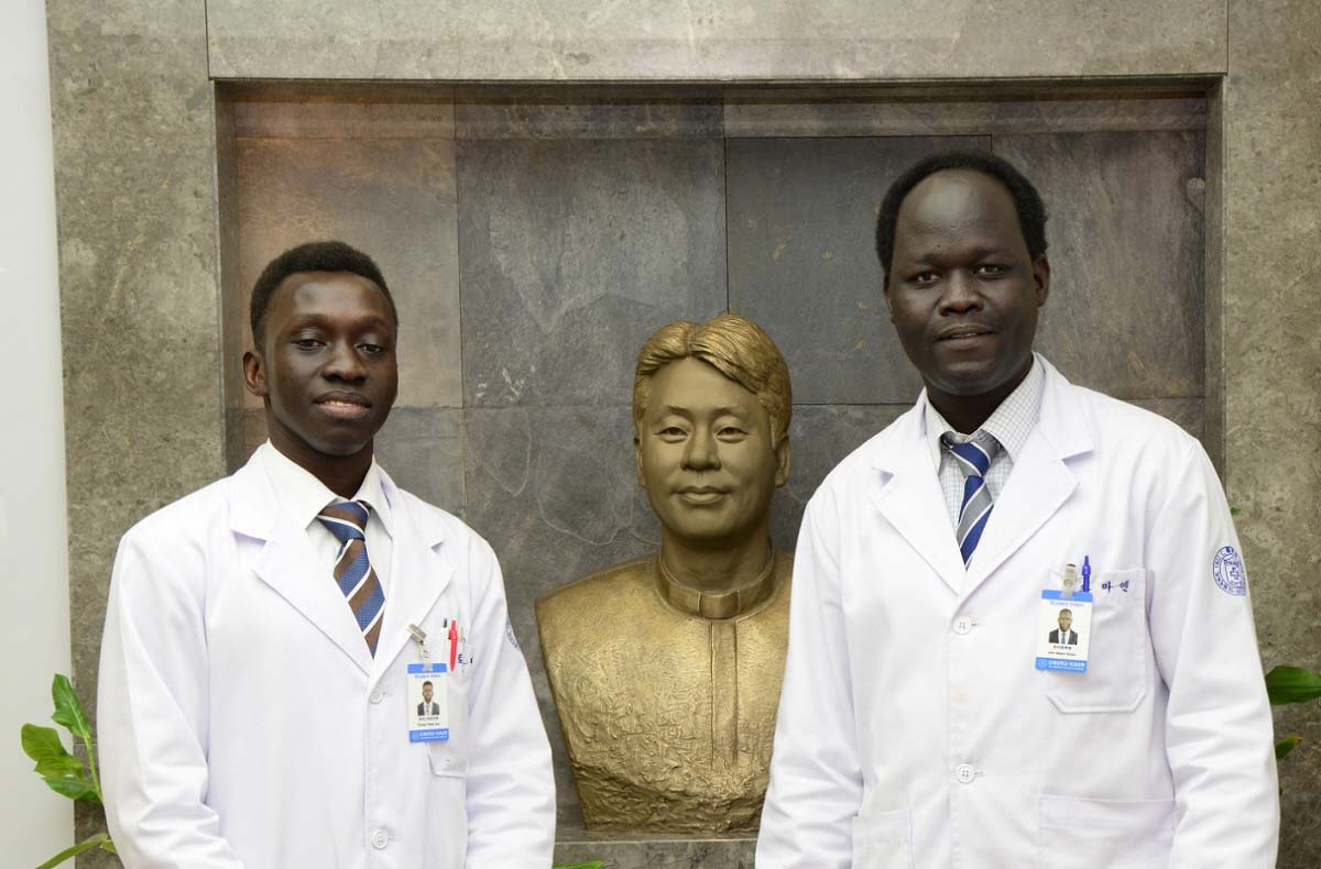 ������ ����