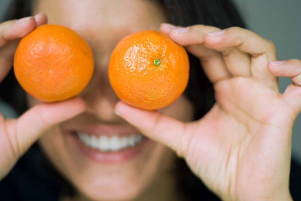 귤 먹으면 손·발 노랗게 변하기도… 눈까지 노래지면 ‘이것’ 의심 김서희 기자