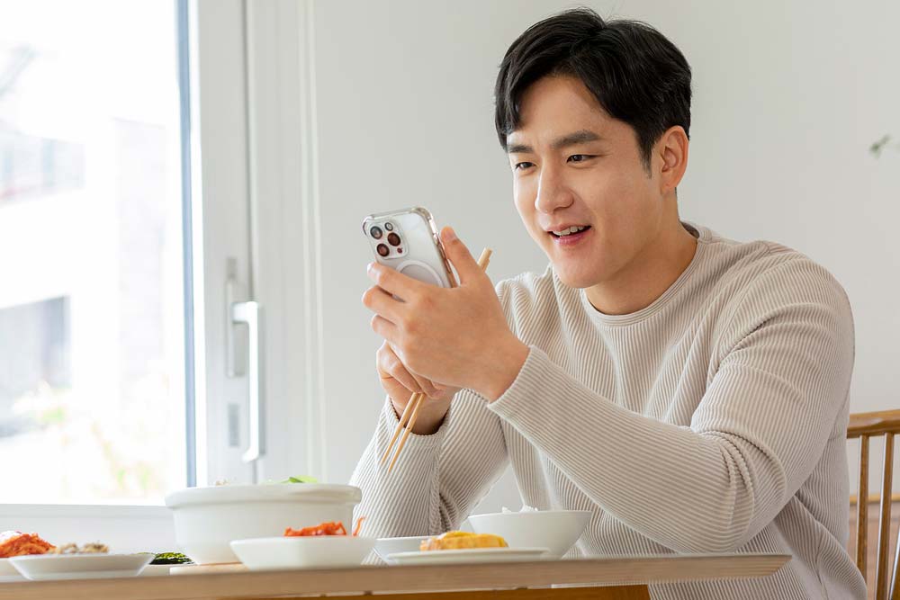 �� �Դ� ���