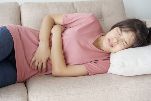 “자궁 정맥 늘어나” 출산 후 생긴 골반통, 넘길 일 아녔다… 증상 보니?