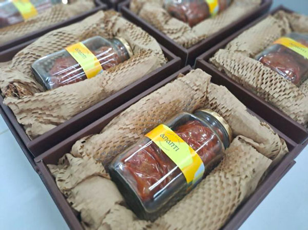 APEC 아랍에미리트 대표단 반한 ‘이 음식’, 대량으로 진공 포장해갔다… 뭘까?