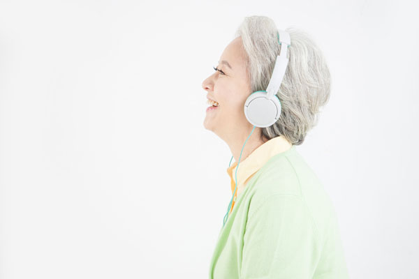 매일 음악 들었더니, 뇌에 ‘이런 변화’ 생겼다