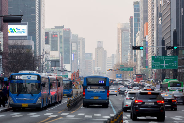 살찌기 싫다면, 미세 먼지 많은 날 ‘이것’ 준비하라