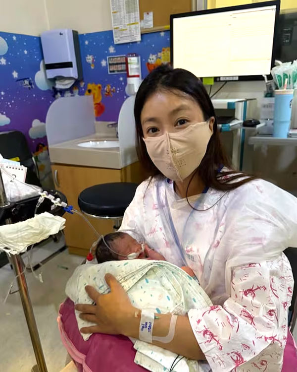 이시영, 전 남편 ‘냉동배아’로 임신한 아이 출산