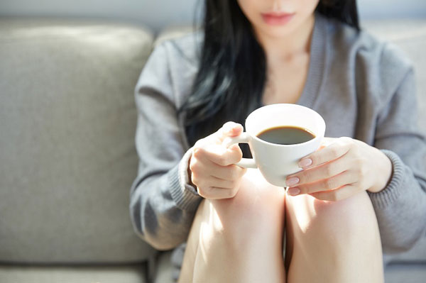 다이어트 중이라면 커피 ‘이때’ 마셔야… 열량 태우고, 식욕 줄인다
