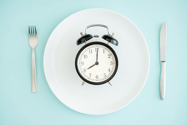 간헐적 단식 암만 해도 살 안 빠졌던 이유… “듣고 보니 수긍”