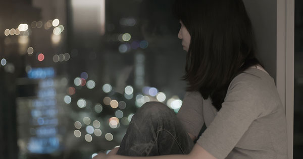 '가을 타는 마음'의 진짜 원인, 계절 아닌 가로등이었다