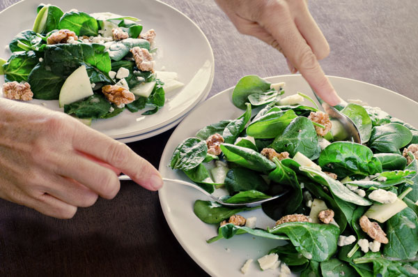 “이 채소는 익혀 드세요” 생으로 먹으면 위험한 채소 4가지