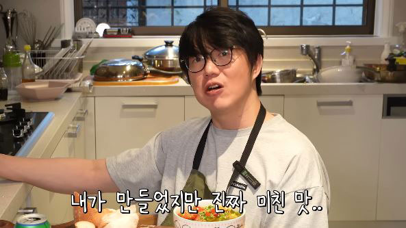 성시경, “노화 막으려 ‘이 음식’ 섭취 중”… 혈액 깨끗해진다던데?