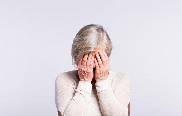 백내장 수술 후 시력 소실된 50대 女… 어쩌다가?