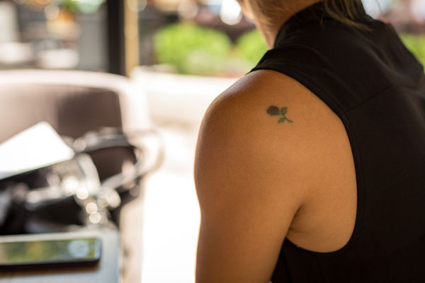 문신이 피부암 위험 높일까?