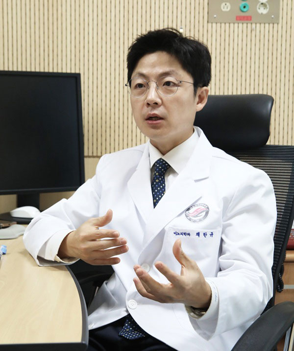 “요로결석, 참을 병 아냐… 치료 판도 절개 없이 정교하게 바뀌는 중”