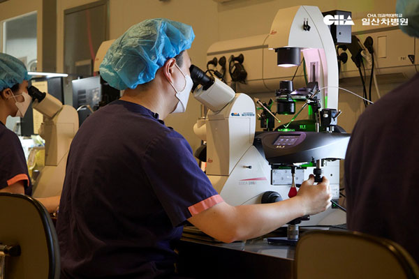 "피에조 이용한 세포질 내 정자 주입술, 기존 방식보다 수정률 뛰어나"