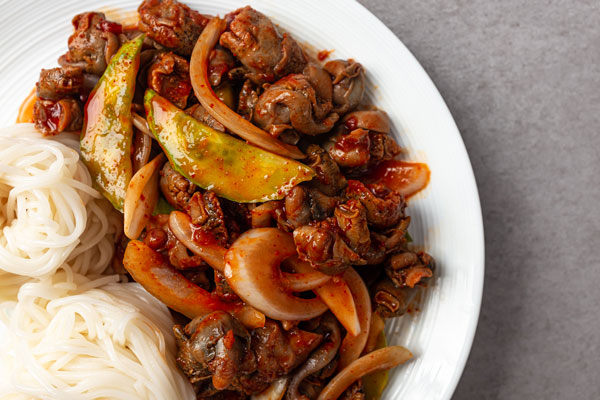 전 세계 ‘이 음식’, 한국인이 다 먹는다… 뭔지 봤더니?