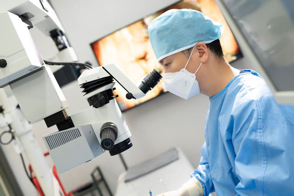 ���� ����