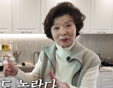 “의사도 놀랐다” 74세 윤미라, 혈당·혈압 모두 정상… 비결 뭔가 봤더니?