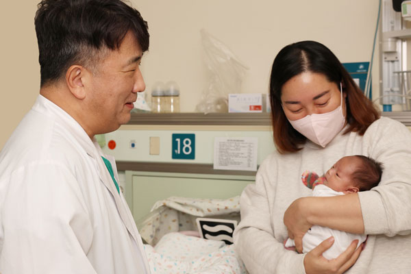 ‘엄지손가락’만한 심장에 생긴 복잡 기형, 생후 8일 만에 치료 성공