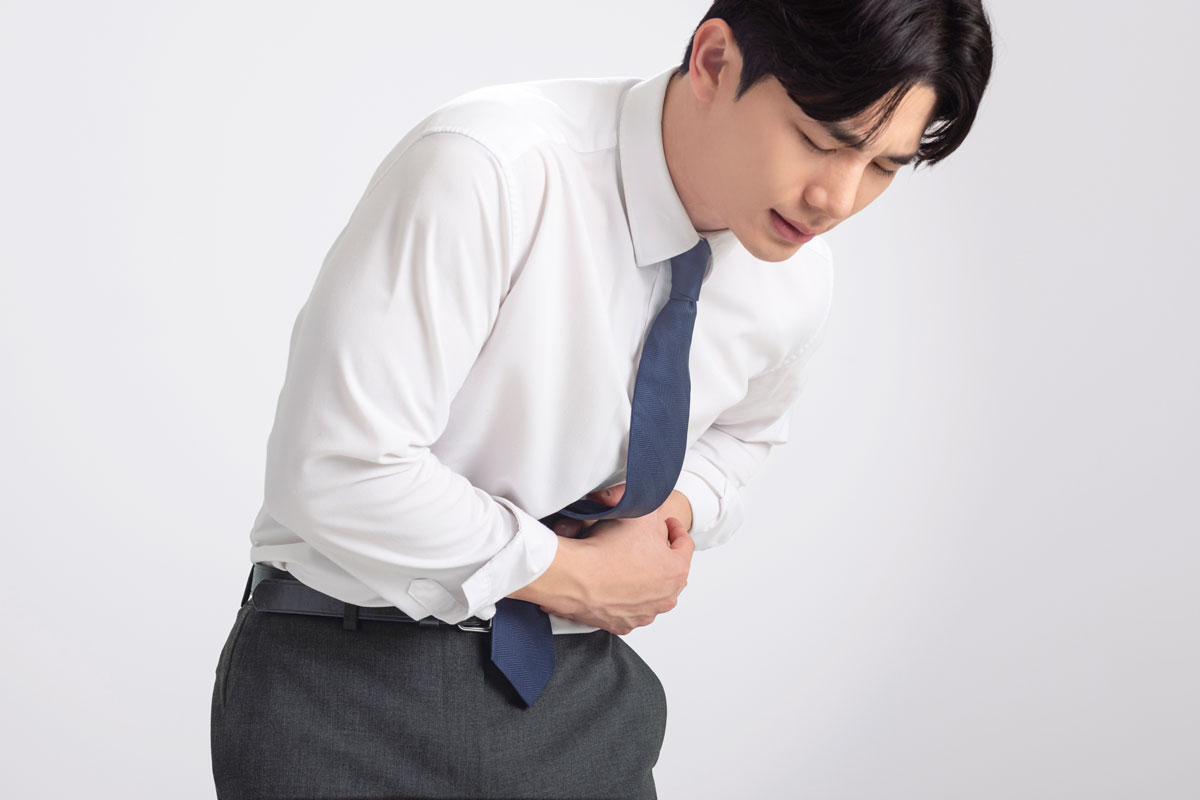 “대장암 위험, 무려 6배”… 흔하다고 방치해선 안 되는 ‘이 증상’