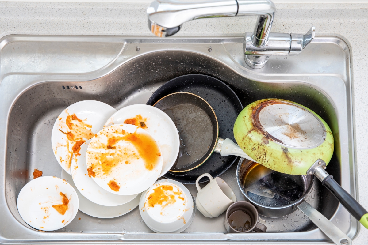 "귀찮은데 내일 하자"… 설거지 미루다가 '이 병' 걸릴라