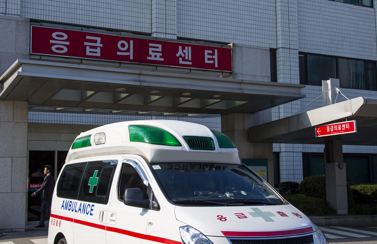 ���޽� ��