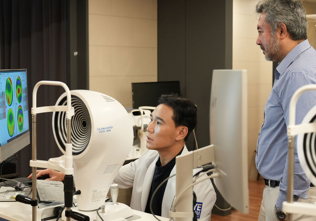 ���������, Dr. Kishore Raj Pradhan ����