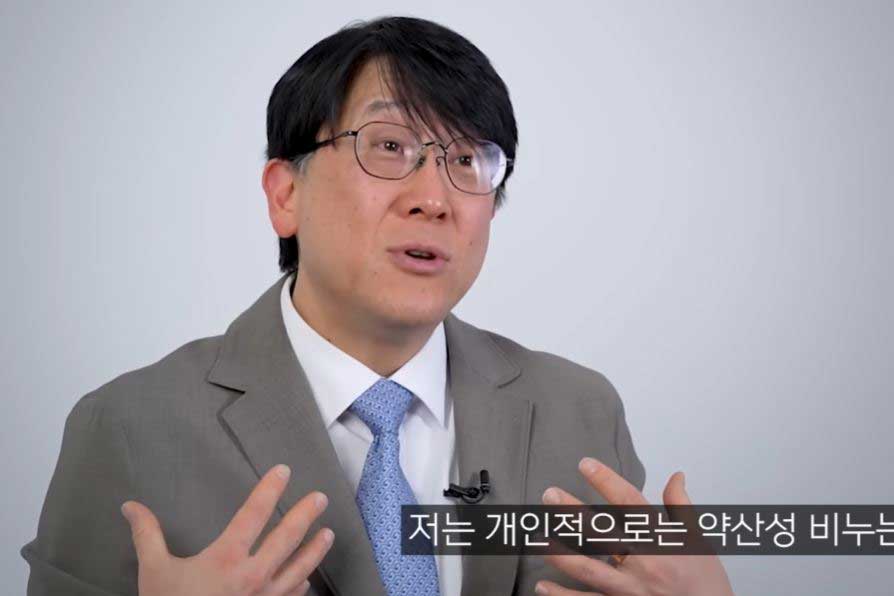 “샤워할 때 절대 안 쓴다”… 의사가 ‘피부 장벽 망가진다’며 경고한 것은?