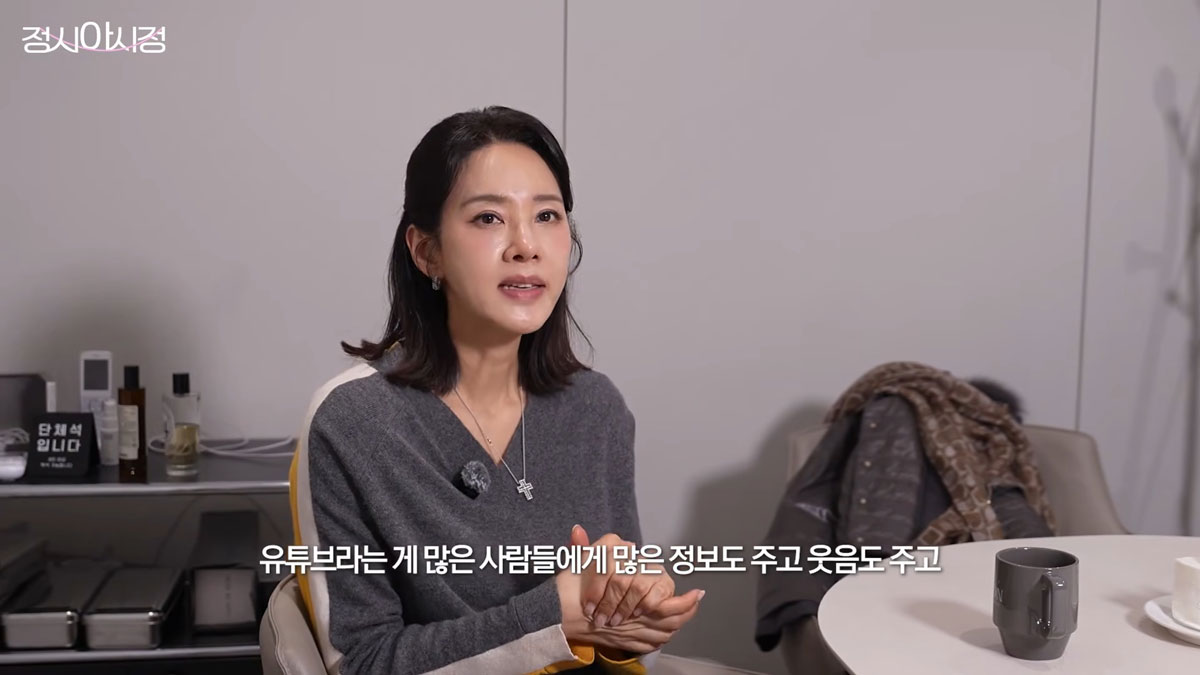 ������ ���